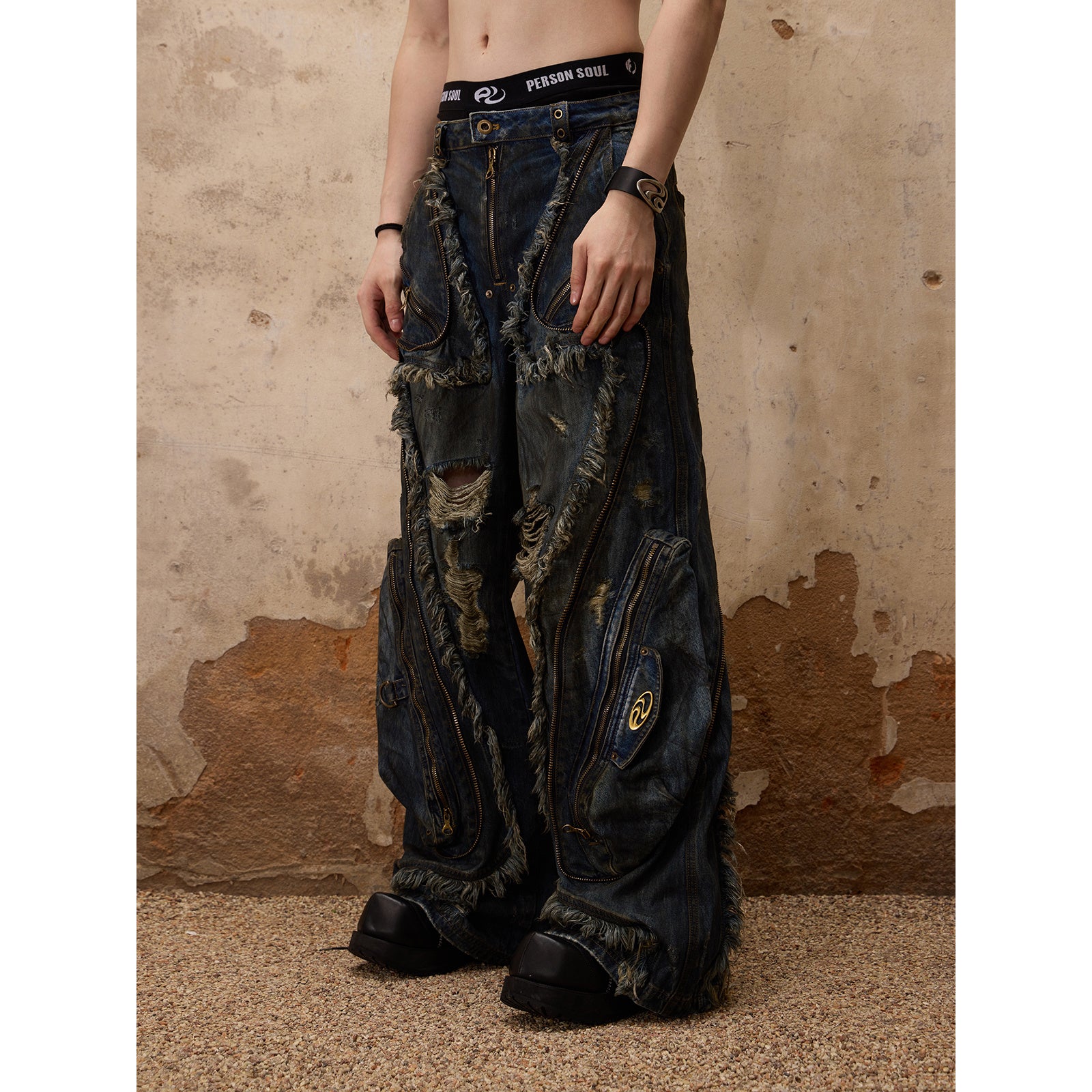 Female Alien Structural Stained Jeans
