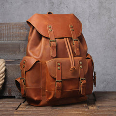 Men's Retro Large Capacity First Layer Cowhide Backpack