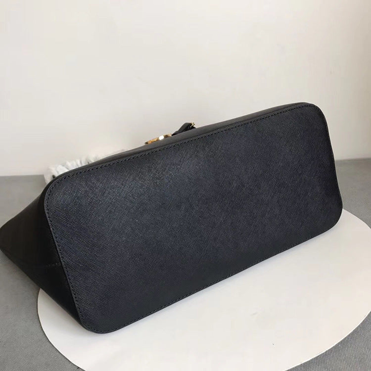 The fashion trend of large capacity cross pattern leather Shopping Bag Handbag Shoulder Bag